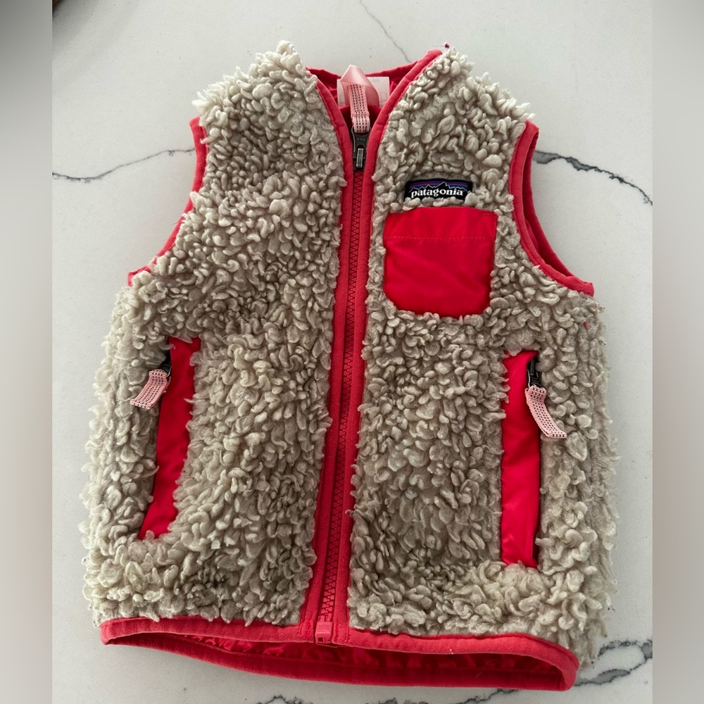 Patagonia retro x vest in bright pink